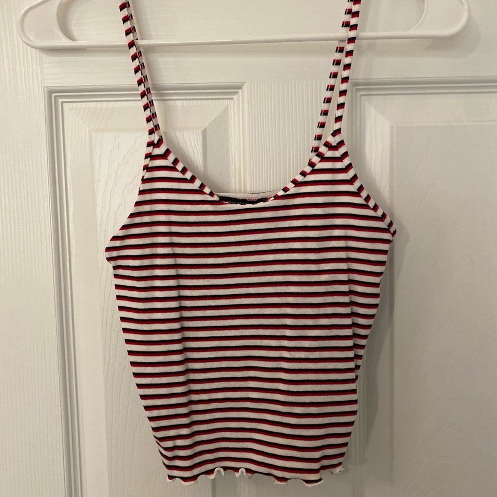 Striped crop top with lettuce bottom - forever 21